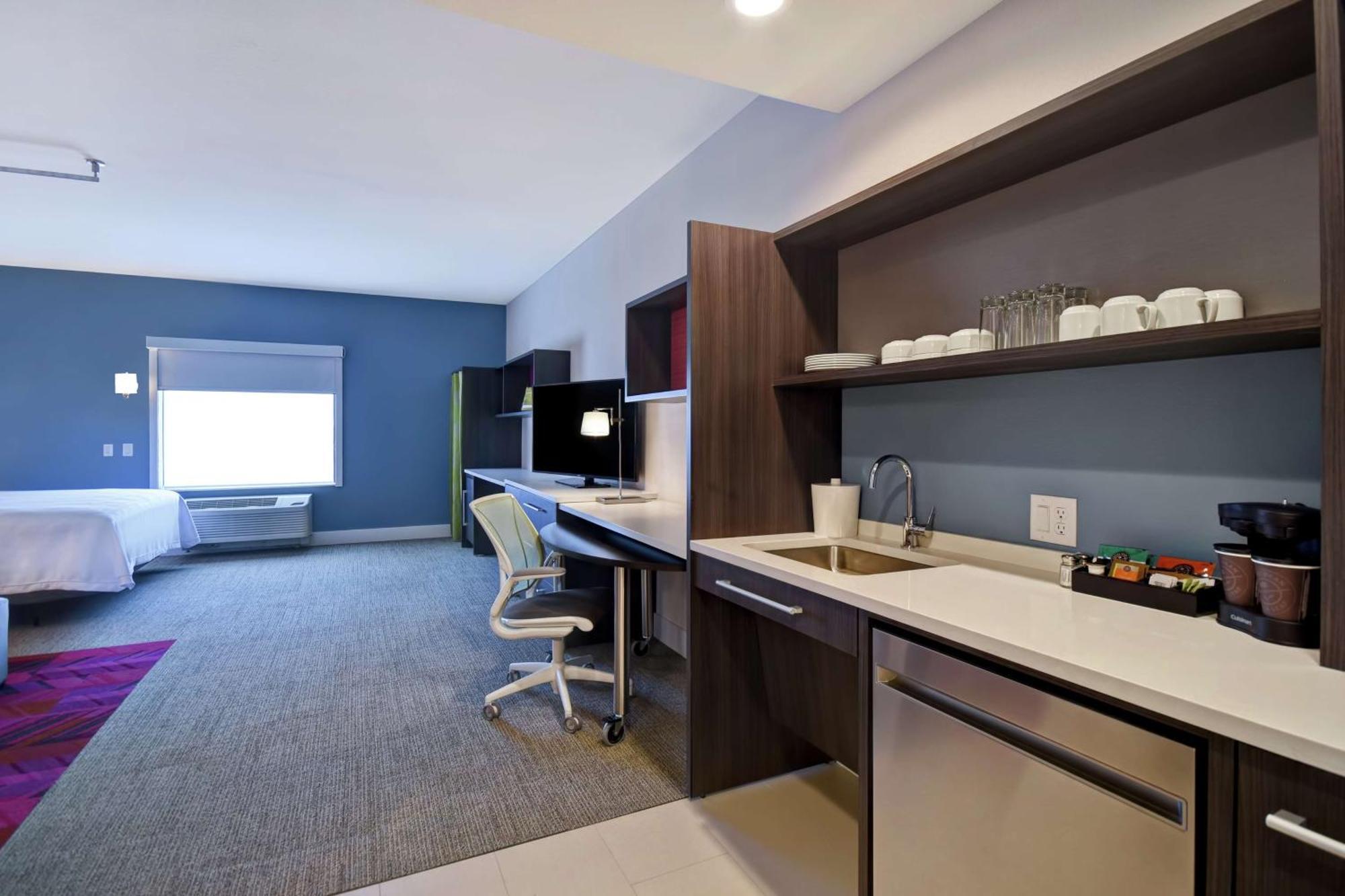 Home2 Suites By Hilton Wichita Northeast Bagian luar foto