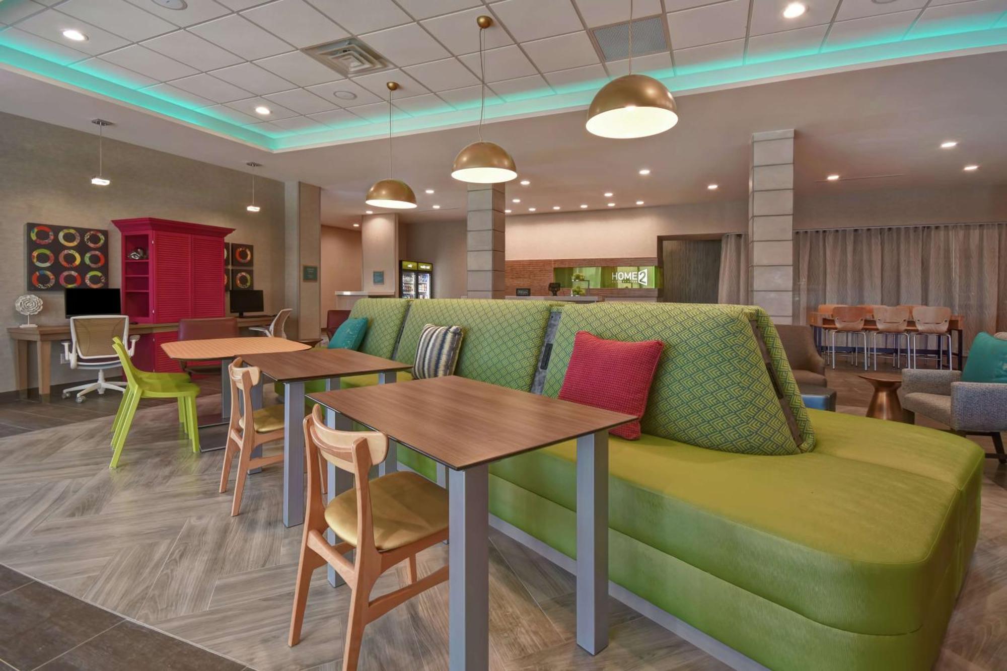 Home2 Suites By Hilton Wichita Northeast Bagian luar foto