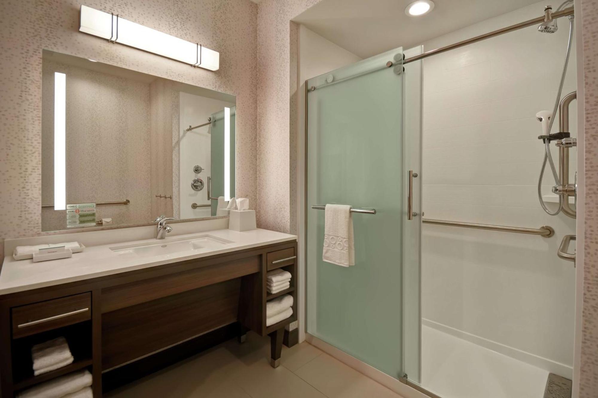 Home2 Suites By Hilton Wichita Northeast Bagian luar foto